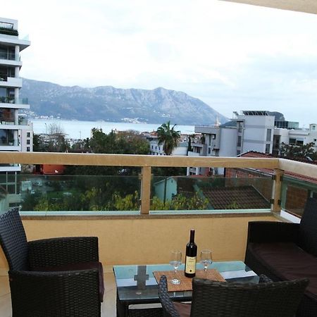 Luxury Apartment Big Blue بودفا المظهر الخارجي الصورة