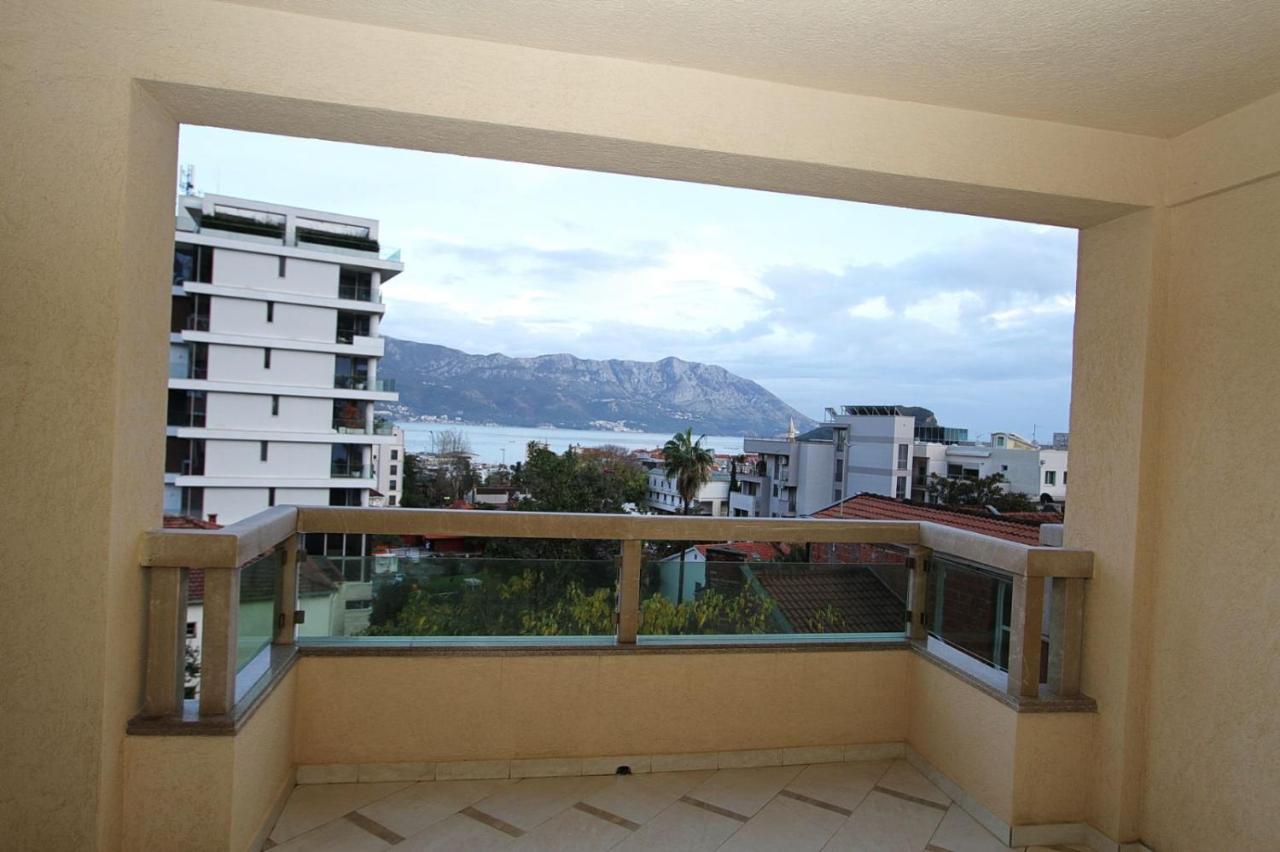 Luxury Apartment Big Blue بودفا المظهر الخارجي الصورة