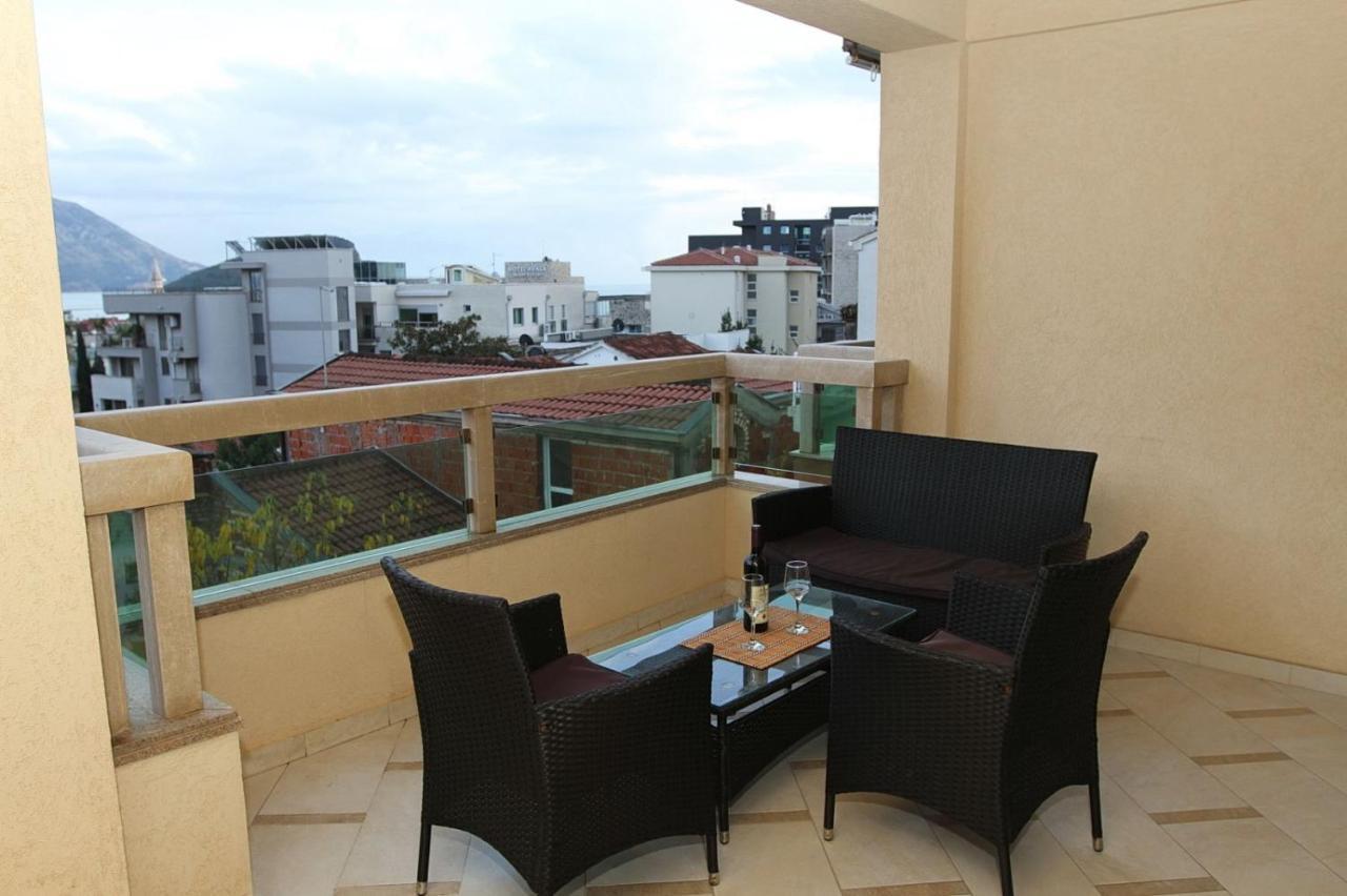 Luxury Apartment Big Blue بودفا المظهر الخارجي الصورة