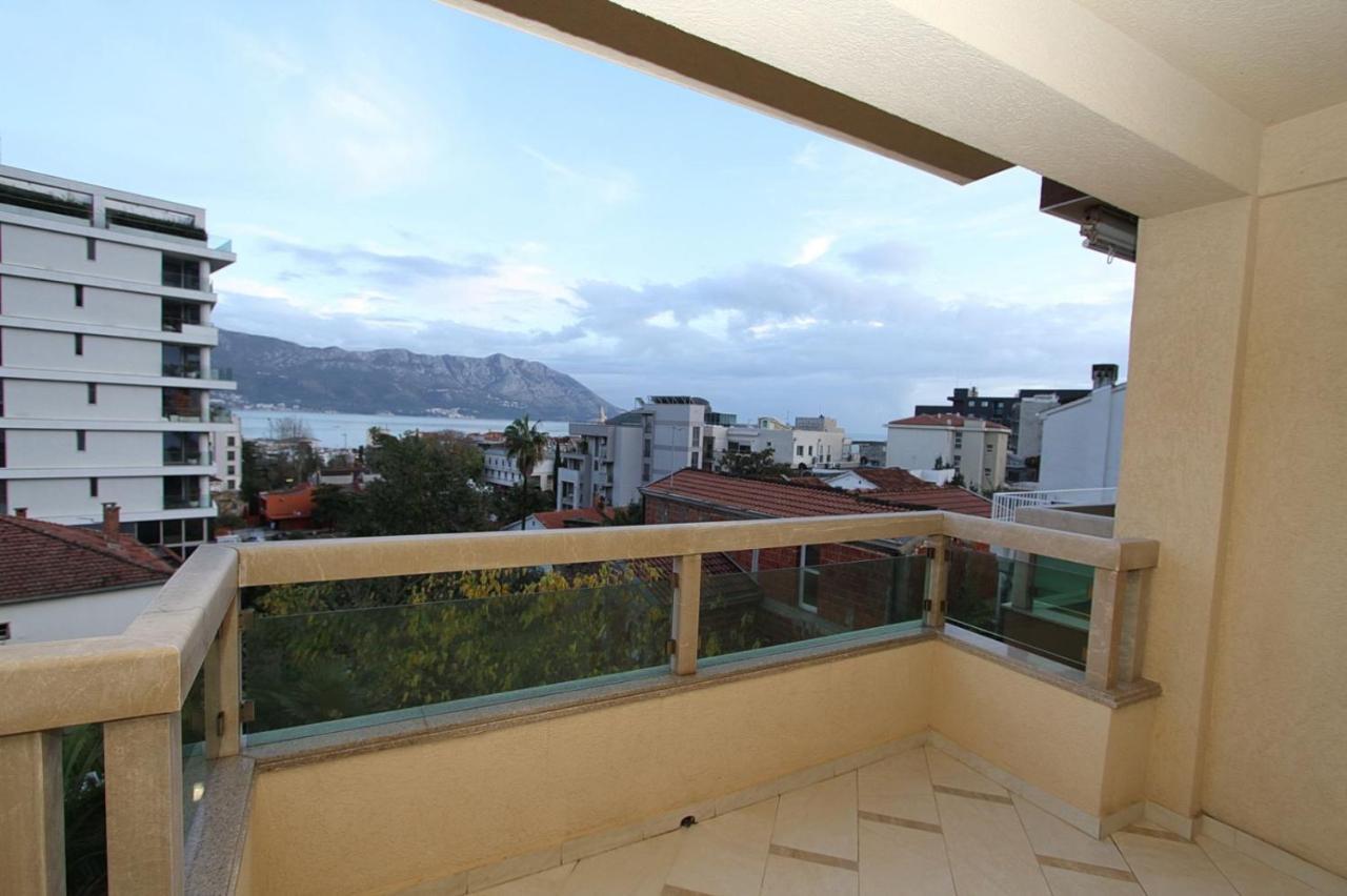 Luxury Apartment Big Blue بودفا المظهر الخارجي الصورة